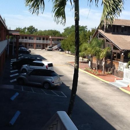 America'S Best Inn & Suites Fort Lauderdale North Kültér fotó