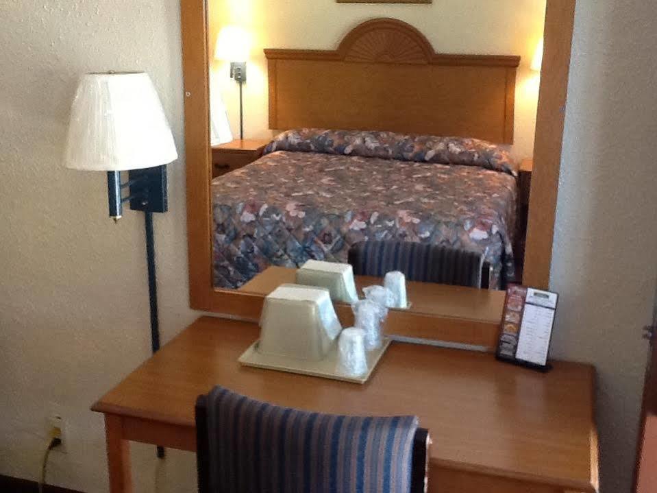 America'S Best Inn & Suites Fort Lauderdale North Kültér fotó